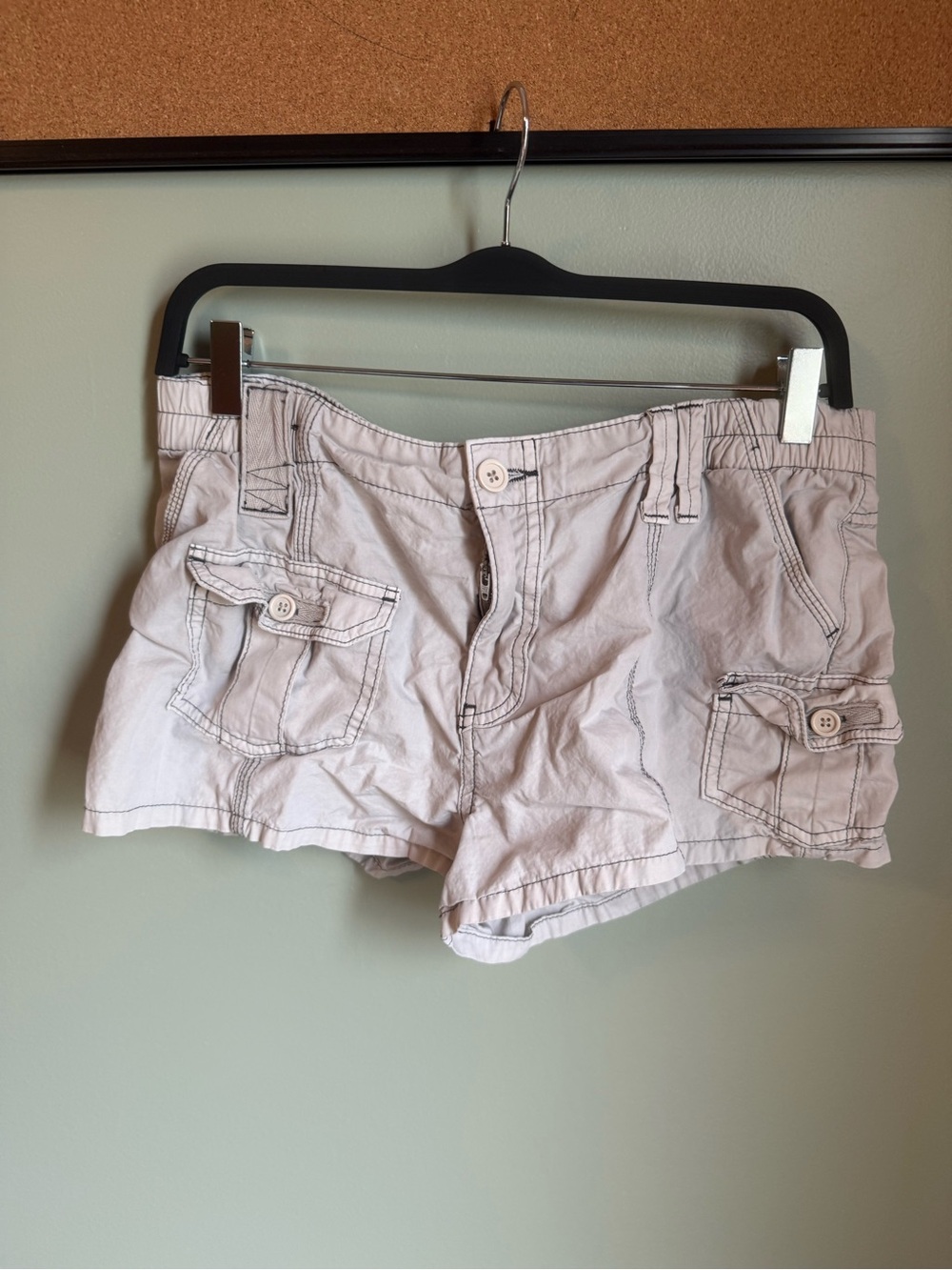 Urban Outfitters Light Beige Cargo Shorts